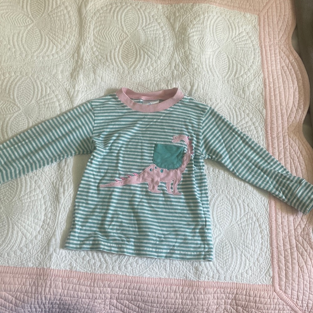 Little English girls shirt